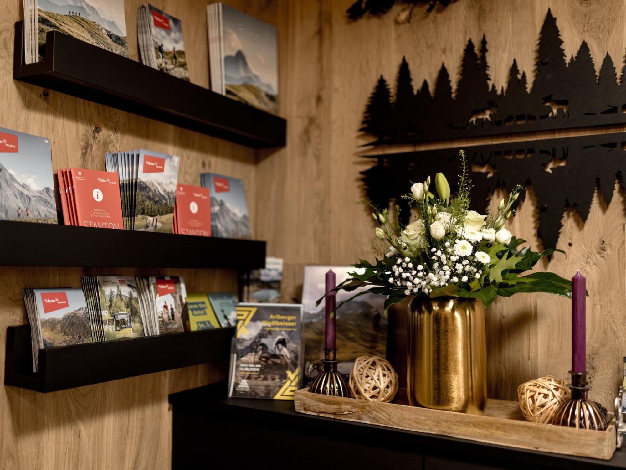 ホテル Quality Hosts Arlberg - Haus Pepi Eiter サンクト・アントン・アム・アールベルク エクステリア 写真